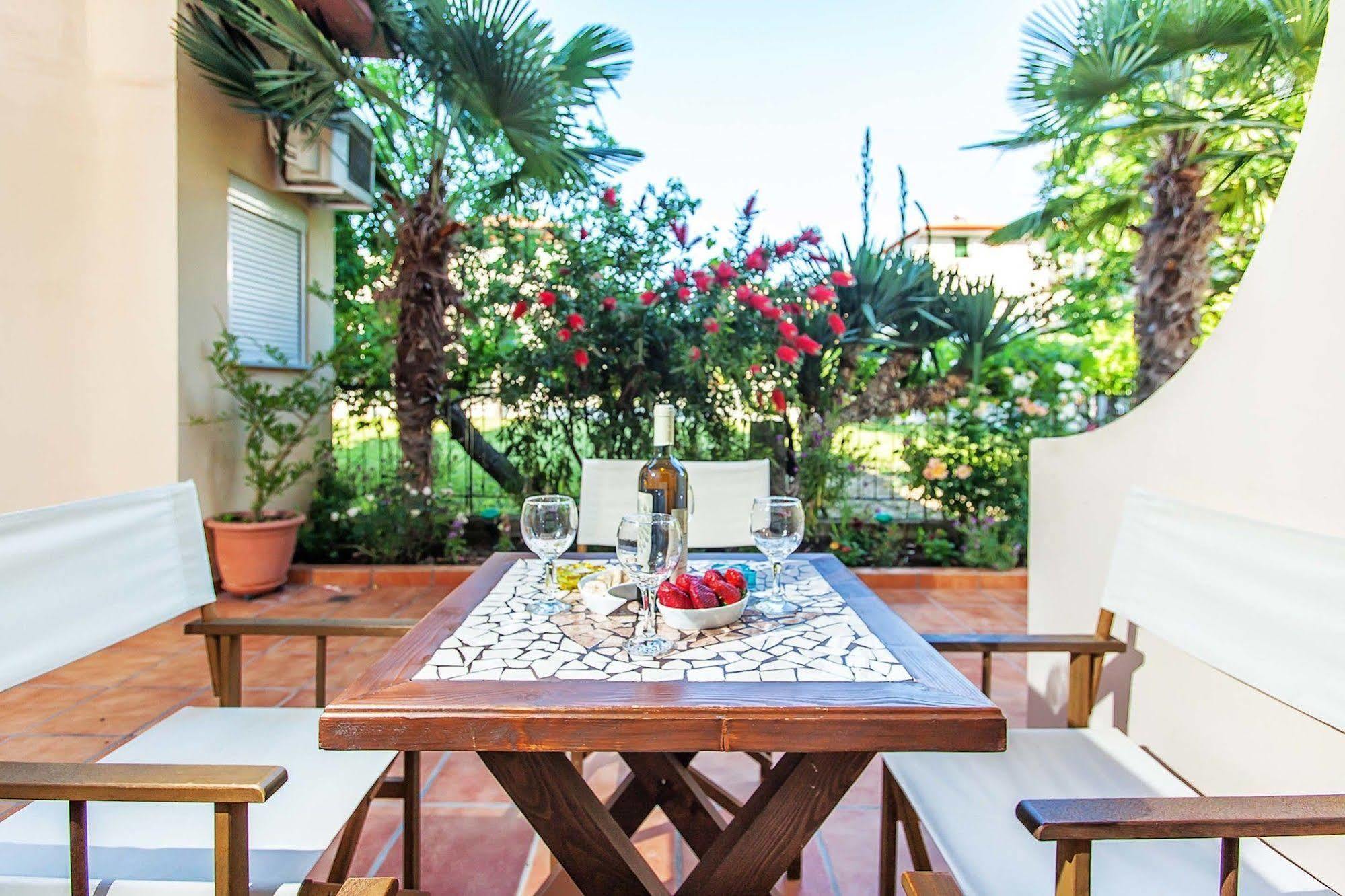 Casa Di Mare Poseidon Apartment Olympiakí Aktí Ngoại thất bức ảnh